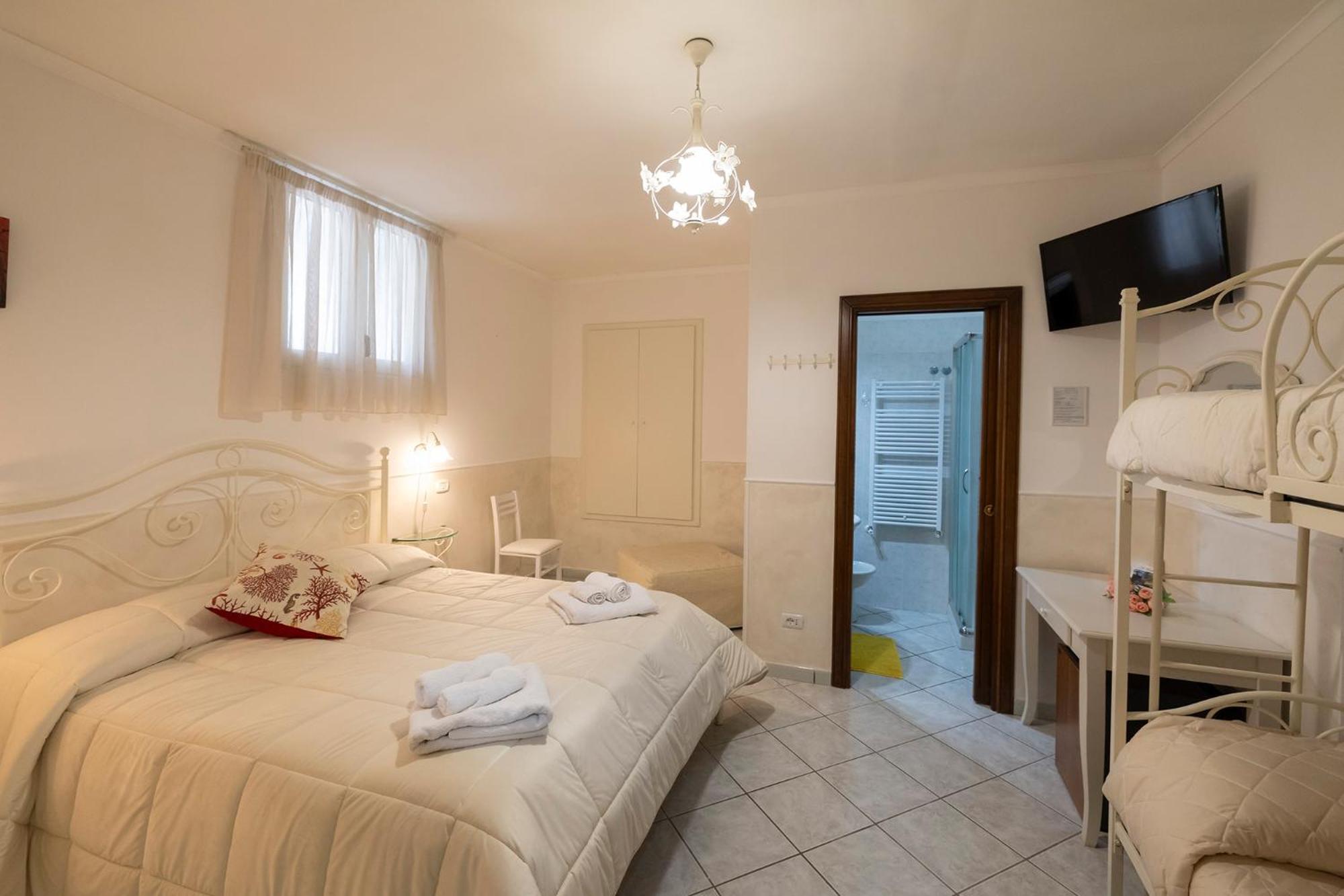 Le Marelle Hotel Furore Kamer foto