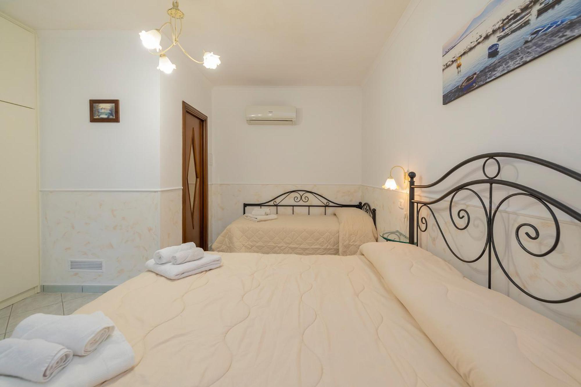 Le Marelle Hotel Furore Kamer foto